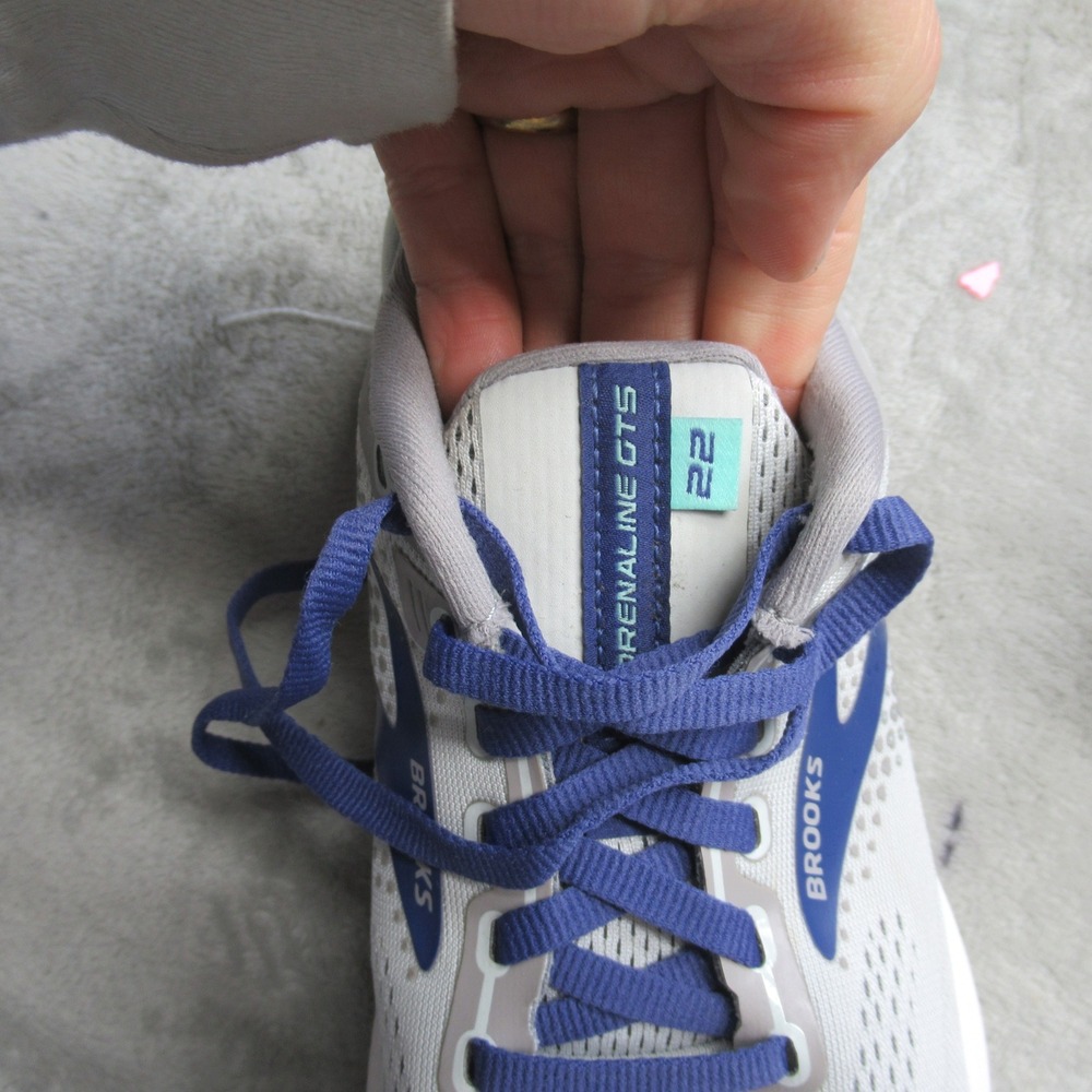 Brooks Women Running Shoes 7 B White Adrenaline GTS 22‎ Lightweight LIGHTLY USED - Picture 4 of 15